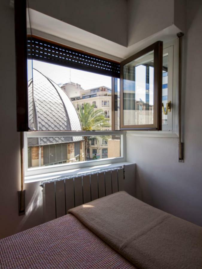 Mercado Suite Apartamento อาลิกันเต ภายนอก รูปภาพ