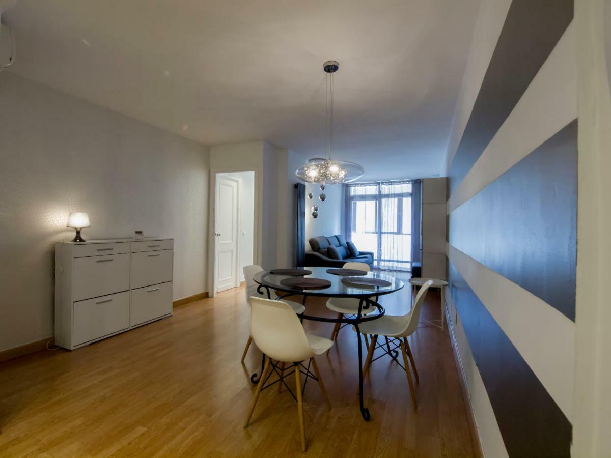 Mercado Suite Apartamento อาลิกันเต ภายนอก รูปภาพ